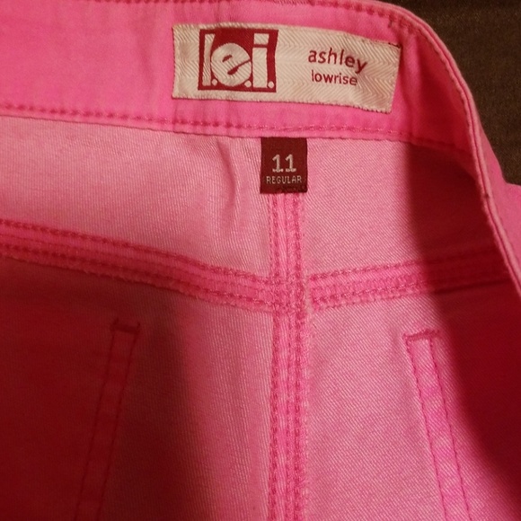 Lei shorts - Picture 2 of 3